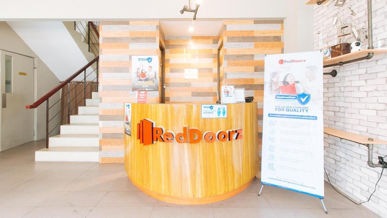 Reddoorz Plus Near Osmena Highway 2 Manila Exteriör bild