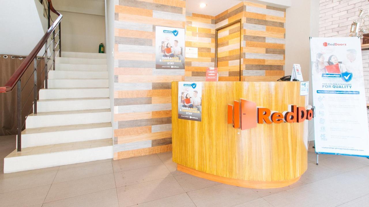 Reddoorz Plus Near Osmena Highway 2 Manila Exteriör bild