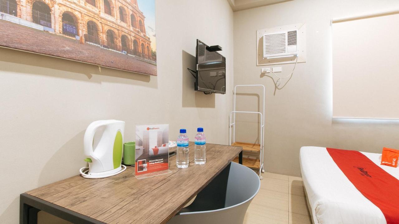 Reddoorz Plus Near Osmena Highway 2 Manila Exteriör bild