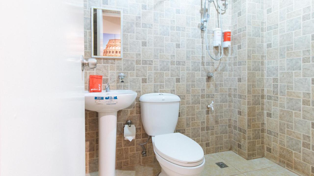 Reddoorz Plus Near Osmena Highway 2 Manila Exteriör bild