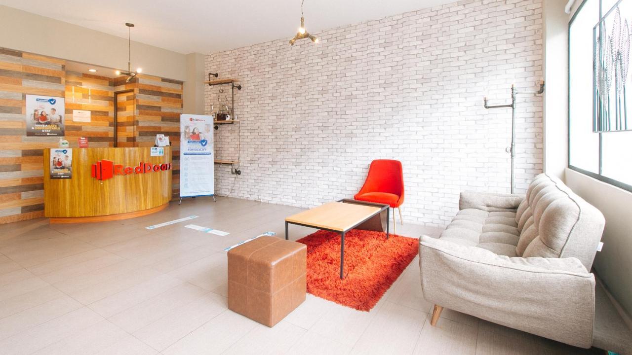 Reddoorz Plus Near Osmena Highway 2 Manila Exteriör bild