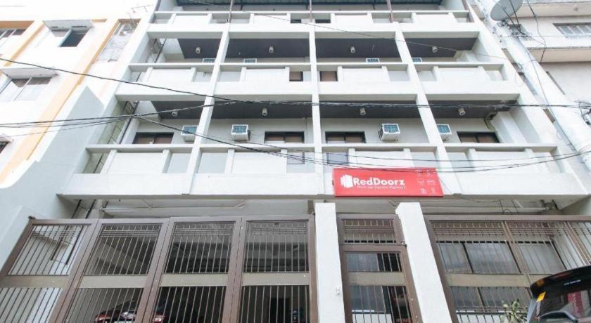 Reddoorz Plus Near Osmena Highway 2 Manila Exteriör bild